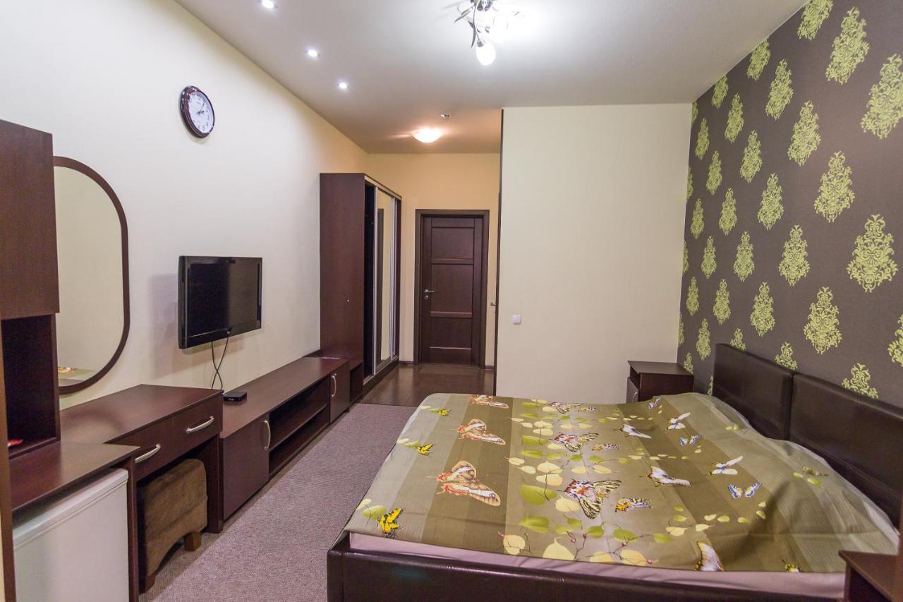 Siesta Hotel Kharkiv Exterior photo